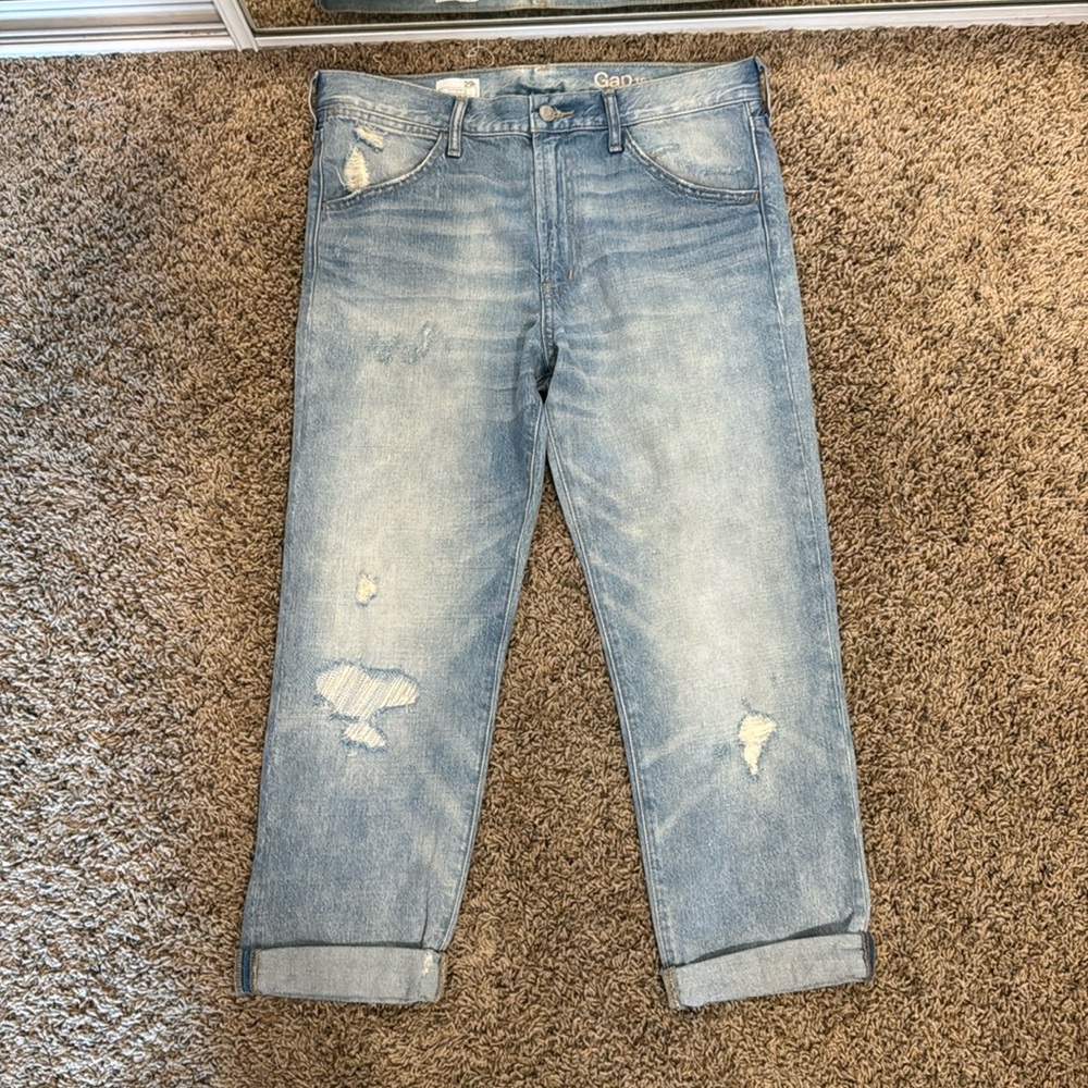 GAP Cropped Jeans